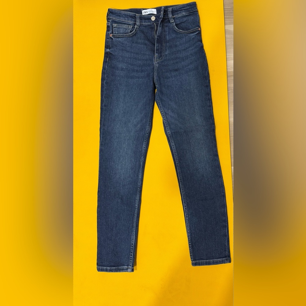 Zara Indigo Denim Jeans
